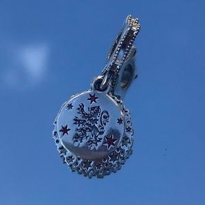 Gryffindor pandora charm